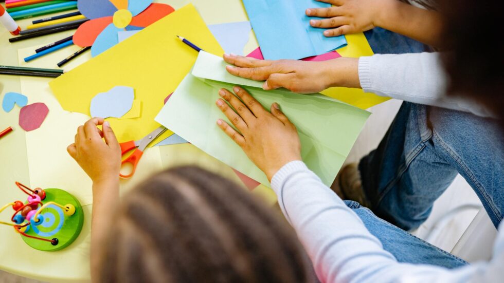7 activités artistiques pour stimuler les enfants | profencampagne.com